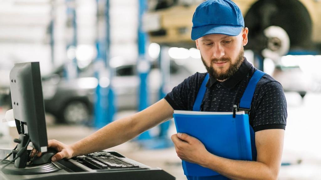 Jak w przedsiębiorstwie wdrożyć system zarządzania BHP? Wdrożenie systemu zarządzania BHP w przedsiębiorstwie ułatwia przestrzeganie obowiązującego prawa z zakresu BHP.