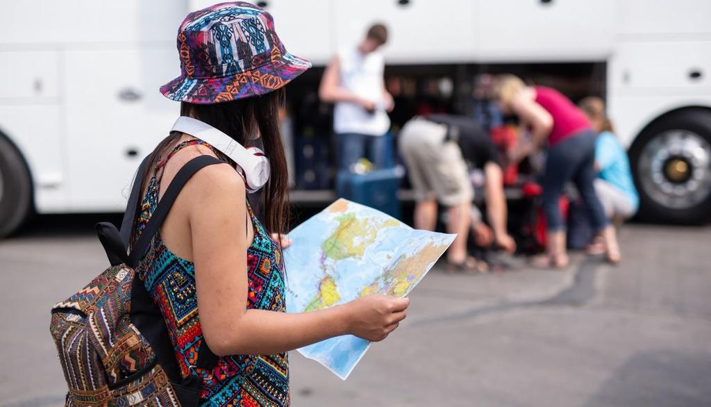 Bezpieczna podroż autokarem Autokar to wciąż bardzo popularny środek transportu.