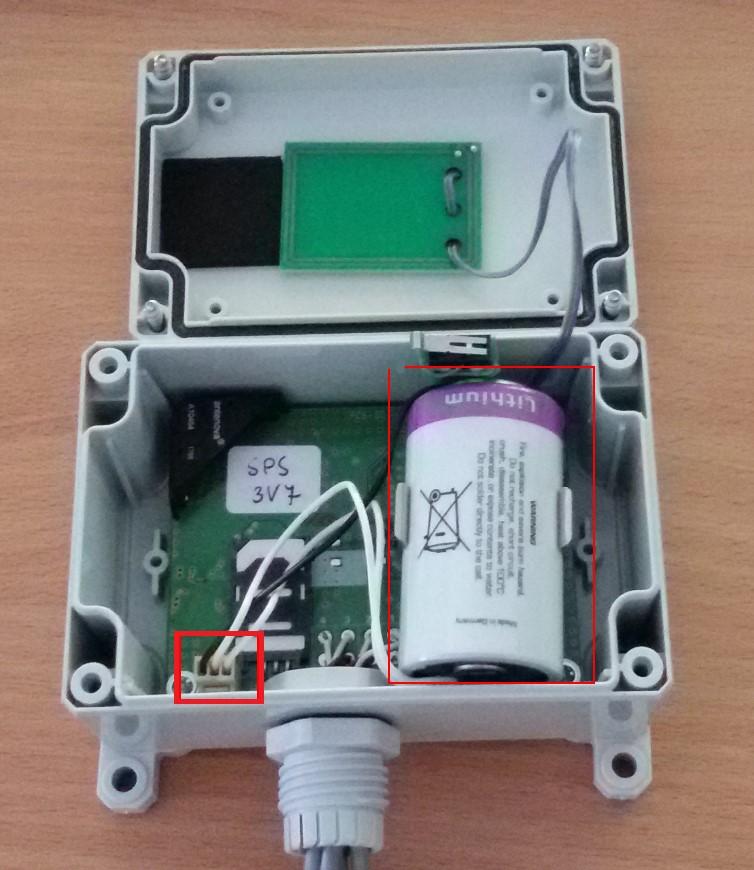 Krok 3. Odłącz przewód zasilający baterię. Krok 4.