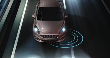 Pakiet Driver Assistance 1 (AGKAE) Active Park Assist kamera ułatwiająca parkowanie tyłem elektrycznie składane lusterka boczne z lampkami oświetlającymi podłoże SYNC EDITION 3 300,- TITANIUM 2 950,-