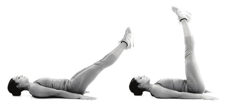 Unoszenie nóg w leżeniu na plecach Ćwiczenie, które jest doskonałe na wzmocnienie dolnych partii mięśni brzucha oraz zginaczy bioder.