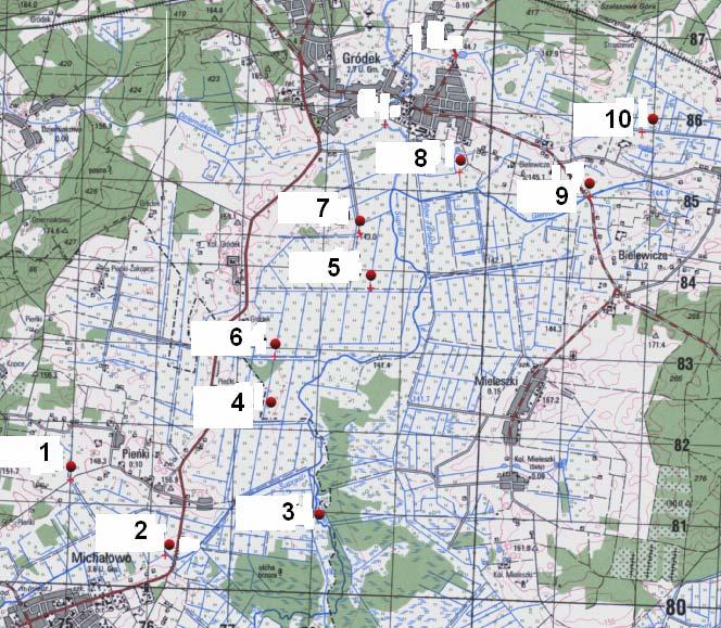 zawsze w trzeciej dekadzie maja, a więc po ustabilizowaniu się warunków wilgotnościowych po spływie wód wiosennych na obiekcie. Rys. 1.