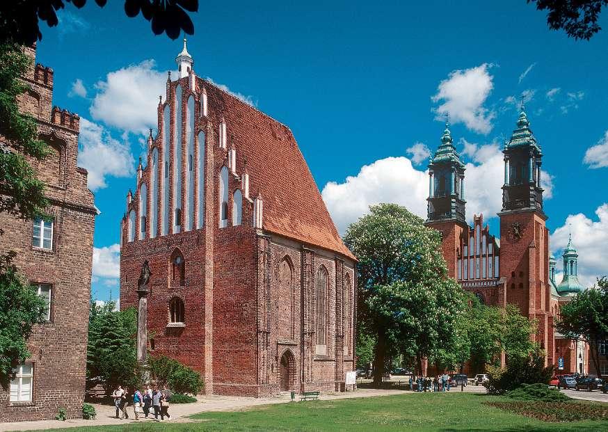 Trasa 1: Lubiń Poznań Pobiedziska Ostrów Lednicki Gniezno Żnin Biskupin Trzemeszno Mogilno Strzelno Inowrocław Kruszwica Płowce Brześć Kujawski Włocławek LUBIŃ Kościół Lubiniu, Patrząc na barokową