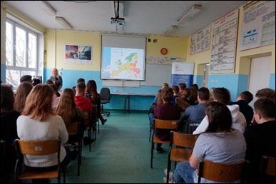 W ramach wydarzenia, wykład poświęcony współczesnym trendom w obszarze transportu w UE, wygłosiła dr hab. Aleksandra Koźlak, prof.