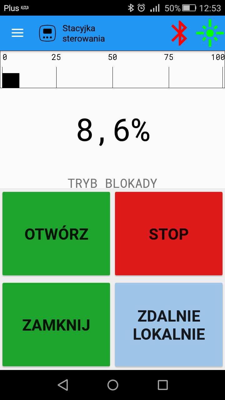 Na sklonowanym wyświetlaczu siłownika powielane są teksty pojawiające się na wyświetlaczu rzeczywistym.