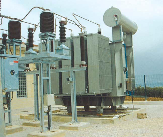 ZSTOSOWNI Przekładniki napięciowe do warunków napowietrznych mają kilka zastosowań. Przykłady: 1. Pomiar energii elektrycznej. 2.