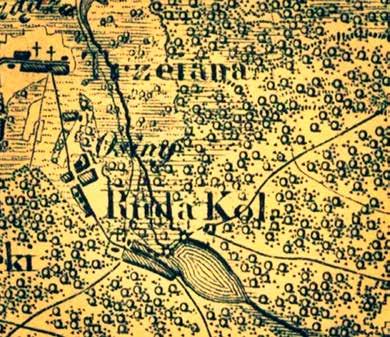 Dotychczasowe badania archeologiczne wskazują, że rozpoczęło się ono na tym terenie już w młodszej epoce kamienia i istniało zarówno w epoce brązu jak też żelaza.