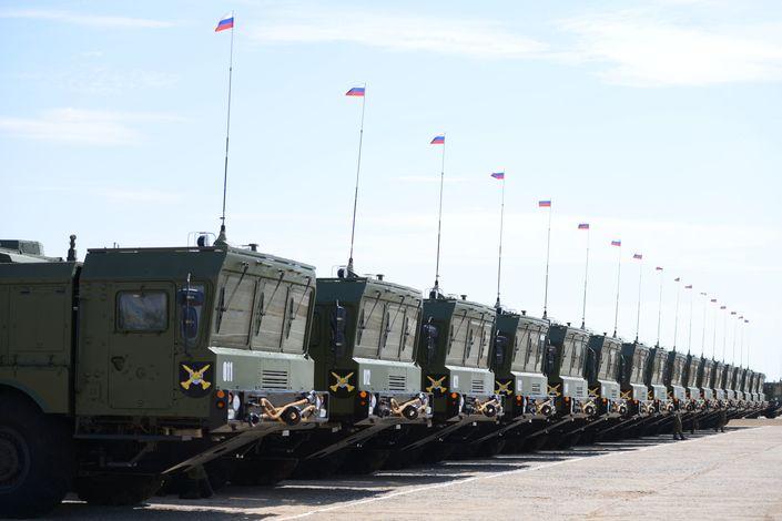 Co przekazano w połowie 2015 r. rosyjskiej armii czy były to rzeczywiście baterie rakiet balistycznych Iskander-M? fot.www.kbm.