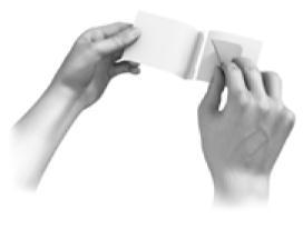 4. Wyjąć plaster z saszetki. 5.