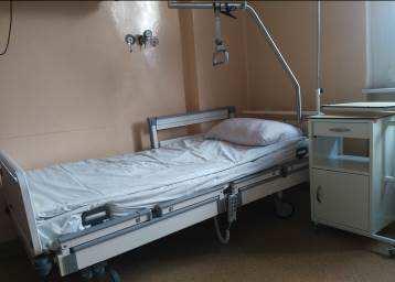 jest remont pomieszczeń higieniczno-sanitarnych dla personelu, przystosowanie pomieszczeń do izolacji pacjentów.