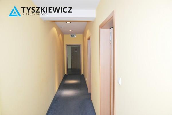 instalacją zbiornikową (kocioł firmy Buderus, grzejniki firmy Purmo), -