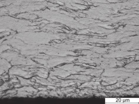 26 Praca zbiorowa Rys. 10. Mikrostruktura naro a próbki 1: strefa ciskana, strefa rozci gana Fig. 10. Microstructure of sample corner 1: zone subject to compression, zone subject to tension 5.