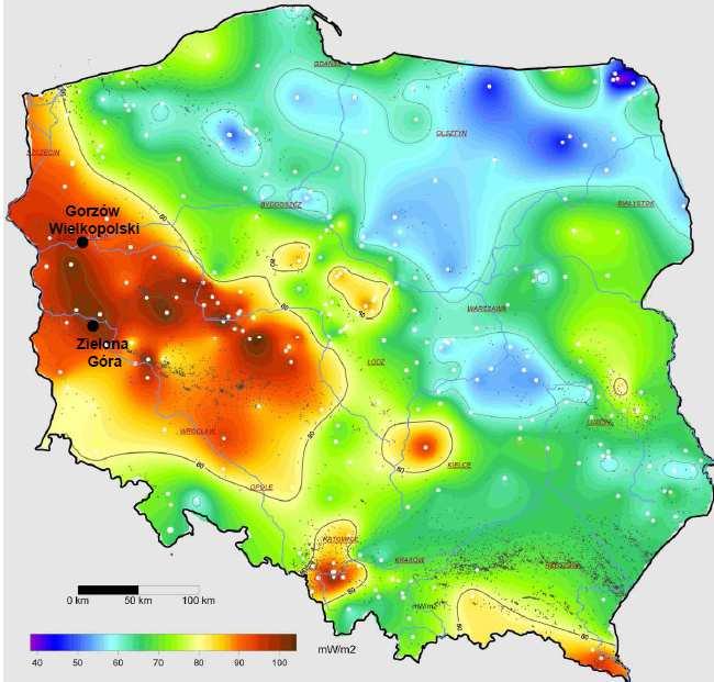 Rysunek 4 Rozkład strumienia ciepła na obszarze Polski (Szewczyk, Gientka, 2007) Źródło: Państwowy Instytut Geologiczny Pompy ciepła Pompy ciepła mają wiele zalet, których nie posiadają inne systemy