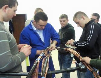 W zakresie proponowanego asortymentu zapewniamy serwis: wsparcie