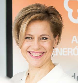 MAŁGORZATA SAWICKA TRENER PROFESJONALNEGO WIZERUNKU Certyfikowany trener mentalny Akademii Trenerów Mentalnych Jakuba B. Bączka. Doświadczona ekspertka z dziedziny zarządzania wizerunkiem i PR marki.