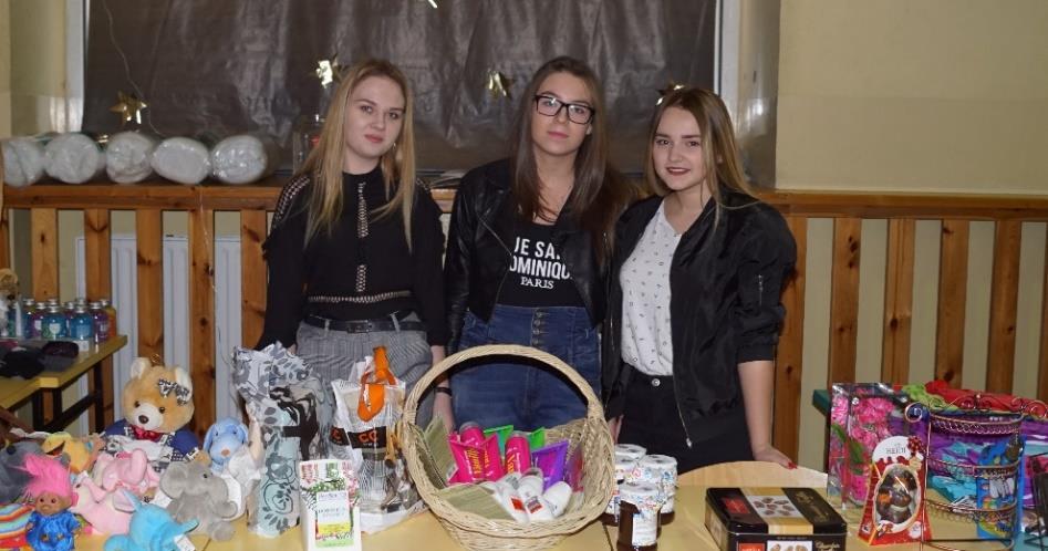 zebrała aż 27 100,00 zł.