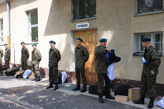 Zdjęcie: Jakub Czyż Poznań. W Centrum Szkolenia Wojsk Lądowych 90 osób z całej Polski rozpoczęło we wtorek, 6 maja, służbę przygotowawczą. Czas trwania szkolenia podzielono na dwa etapy.