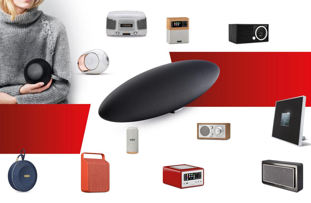 899 zł 12h 499 zł lub 10 x 49,90 zł Reykjavik Bluetooth, port USB głośniki: 2 x wysoko- i 1 x niskotonowy obudowa: anodyzowane aluminium funkcja pracy w trybie stereo SL-D930 system audio łączność