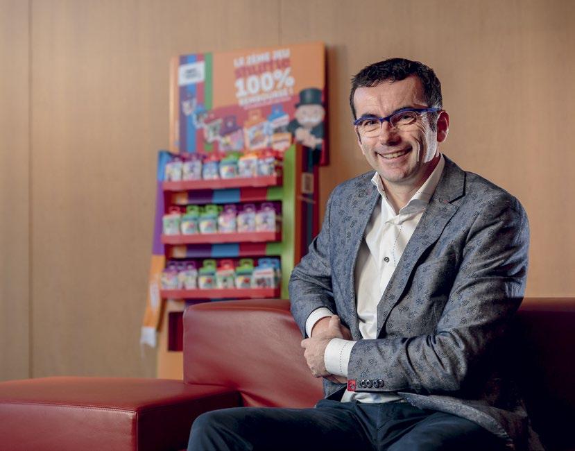 wstęp Legend Dzielmy się magią wspólnej gry Pod koniec 2017 roku zmarł nasz Dyrektor Generalny Chris Van Doorslaer.
