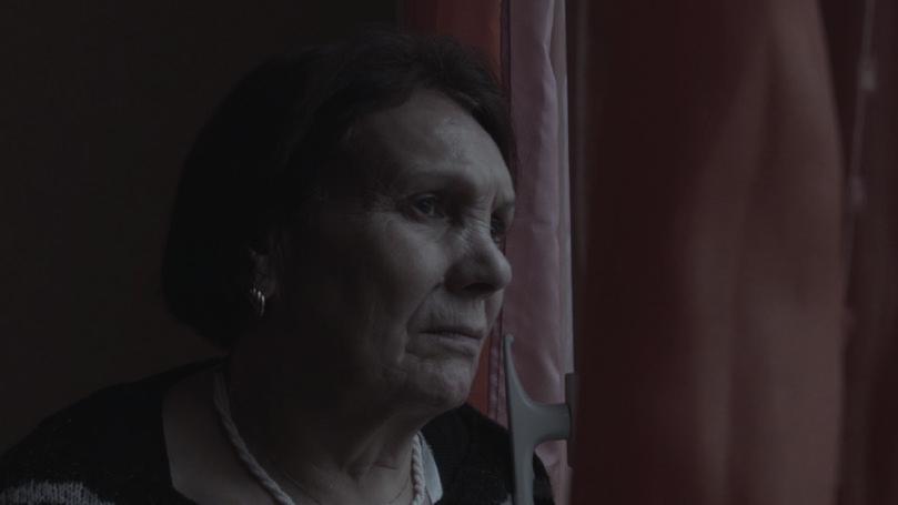 ا THEIR ALGERIA L ALGÉRIE EN AUVERGNE وثاي قي / Documentary : النوع Genre/ لينا سوامل / Soualem : Lina المخرج Réalisateur/Director/ ماري بالدويك / Balducchi : Marie المنتجين Producteurs/Producers/