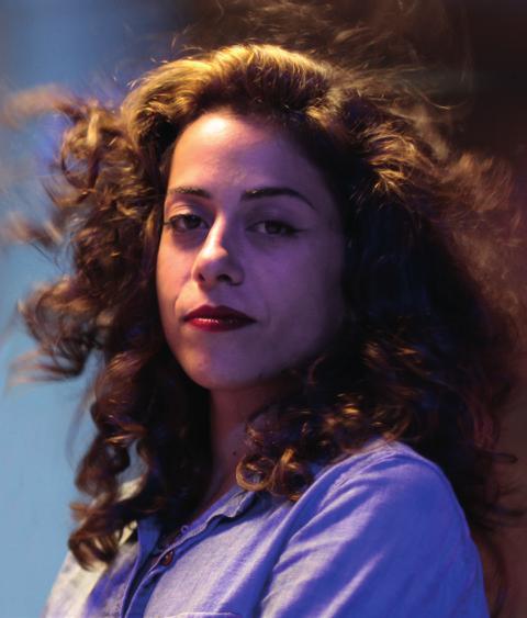 ا ة ا ا Biographie Biography ج ا ا اد وا ا ا ا ن ادة ا را و ي ر. أ ج ة أ م ة ا: ا " " ات" " " و د ا. ا ا ا ا ا ن.