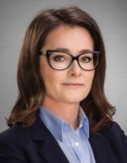 Rada Nadzorcza Jednostki Dominującej Skład osobowy Rady Nadzorczej na dzień 31 grudnia 2018 roku: IZABELA FELCZAK-POTURNICKA Przewodnicząca Rady Nadzorczej Jest absolwentką ekonomii na Wydziale