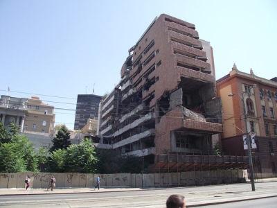 Zbombardowana rozgłośnia w Belgradzie. Gdzie są granice wolnego słowa i kiedy na słowa należy odpowiadać bombami?