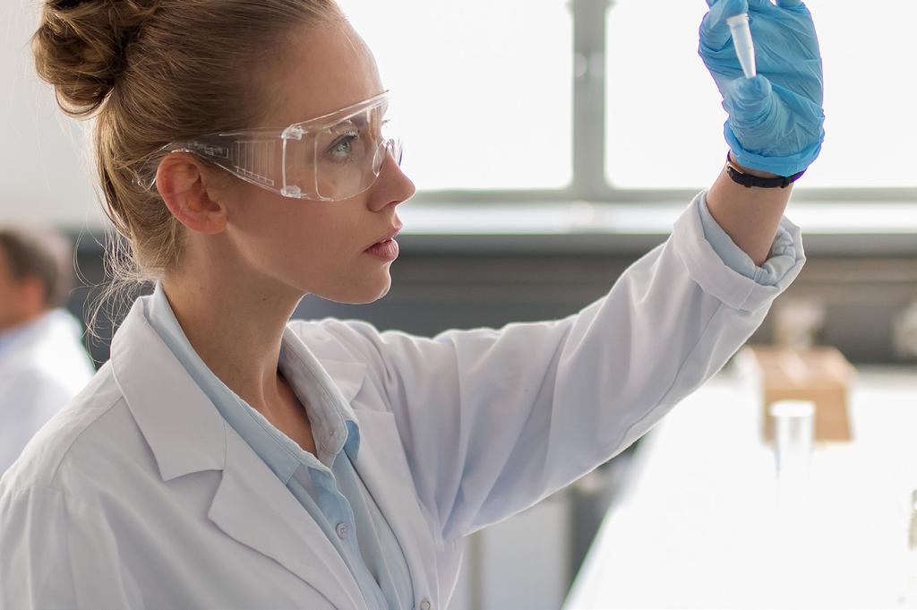 Wirówki MPW-54, MPW-55, MPW-56 są serią małych, wentylowanych, stołowych wirówek laboratoryjnych przeznaczonych do podstawowych zastosowań i przygotowania próbki.