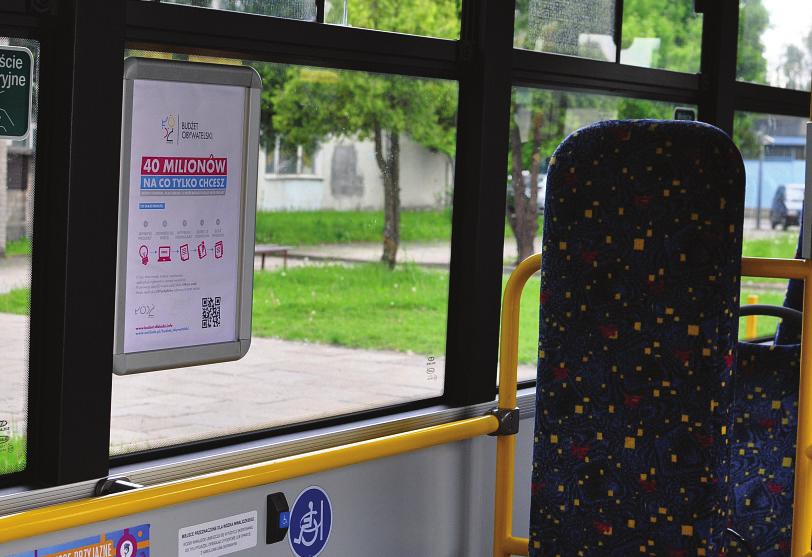 EKSPOZYCJA WEWNĄTRZ POJAZDÓW RAMKI POD PLAKATY Okres ekspozycji Ramka A3* w autobusach i tramwajach Ramka B2** tylko w