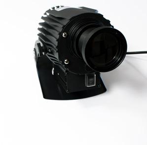 WODOODPORNOŚĆ IP 65 OBROTY OZNAKOWANIA LED 40 W Projektor LED 40 to ekonomiczny i wydajny wyświetlacz o dalekim zasięgu i wysokiej skuteczności świetlnej.