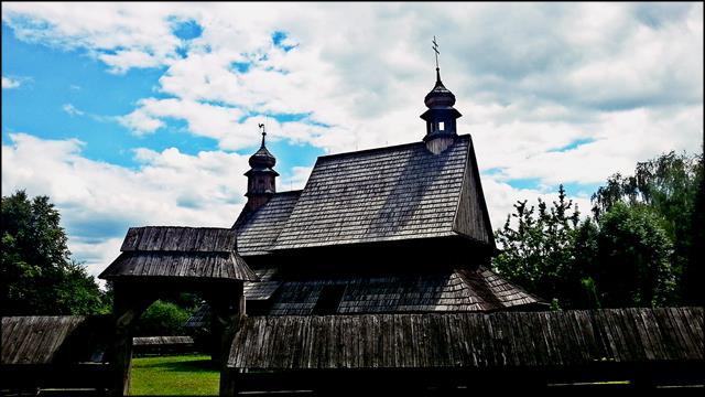 drewniana kaplica powstała prawdopodobnie w 1380 roku.