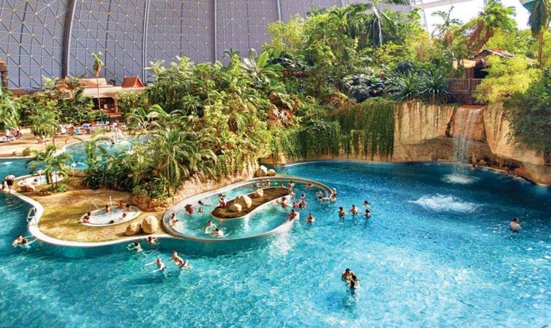 Berlin - Tropical Islands Wyjazd godz. 3.00. Pobyt w Tropical Islands w godzinach ok. 9.30-17.00. Powrót ok. 24.00. Możliwość obiadu w drodze powrotnej w Polsce (ok. godz. 18.30) w cenie ok.