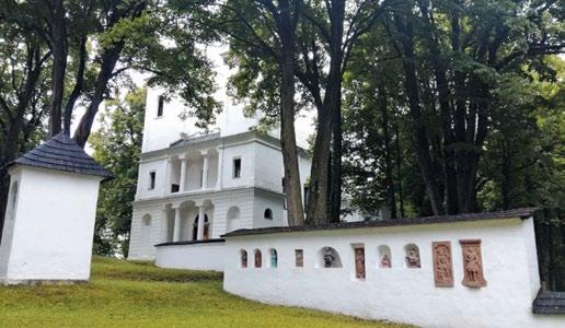 00 wyjazd z Bielska-Białej, Drewniany kościół Artykularny w Świętym Krzyżu, Skansen Wsi Liptowskiej w Pribylinie, Jaskinia Ważecka, Szczyrbskie