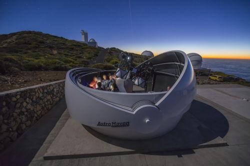 GOTO - The Gravitational-wave Optical Transient Observer GOTO Teleskop uruchomiono w Warwick - Obserwatorium Astronomicznym na Wyspach Kanaryjskich w dn.