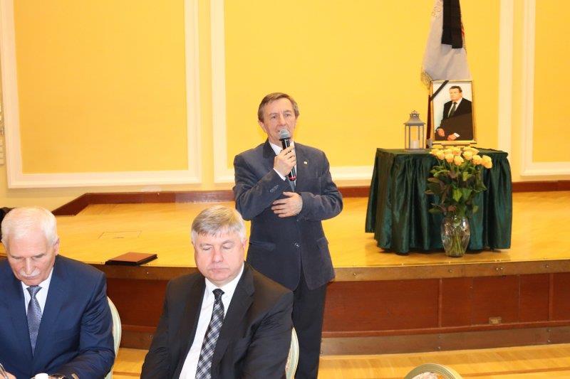 Kolejno głos zabierali, dzieląc się wspomnieniam między innymi: Wojciech Tabiś przedstawiciel Polskiego Towarzystwa Przesyłu i Rozdziału Energii Elektrycznej (PTPiREE), Ryszard Marcińczak Prezes O.