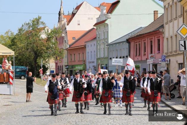 przez władze Strakonic (Czechy) na obchody jubileuszu 650-lecia