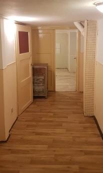 Sposób zbiórki odpadów w budynku: selektywnie Powierzchnie pomieszczeń: 6,72 m 2, 5,77 m 2, 3,42 m 2, 3,92 m 2, 2,28 m 2 budynek - rejestr zabytków - ochrona prawna - nr rej.
