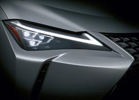 automatyczna z systemem nanoe Pakiet Lexus Safety
