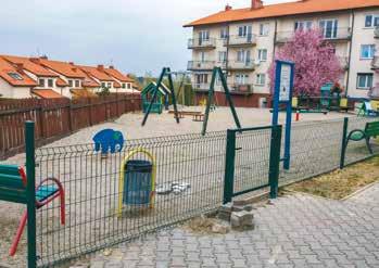 Praca na trzy dźwigi wre Wyzwolenia 8 os. Centrum.
