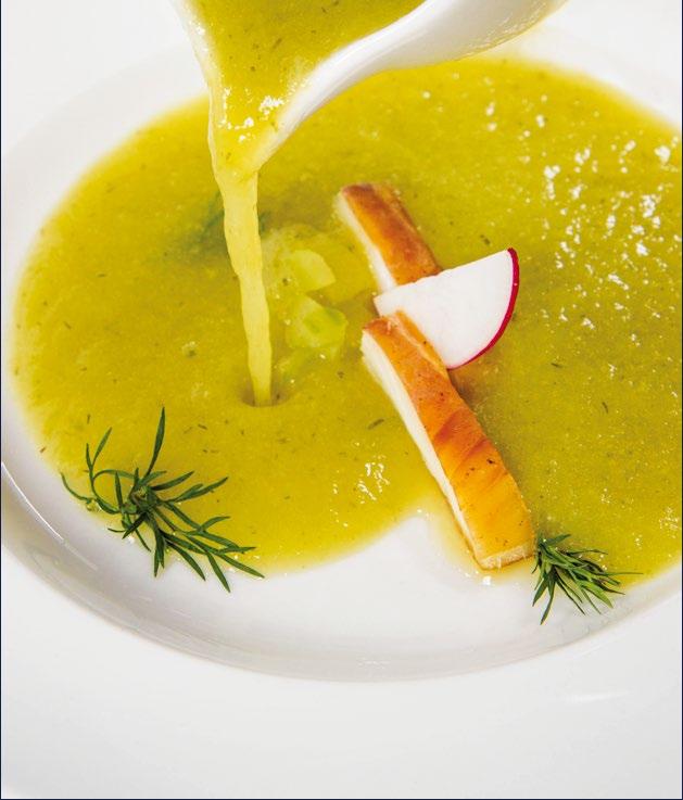 with shiitake mushrooms Zupy Soups Tajski rosół z kurczakiem i warzywami Gluten free 22 Thai chicken soup with vegetables Barszcz ze świeżych ogórków 22 z wędzonym dorszem Gluten free Fresh cucumber