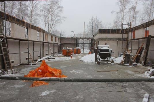 : RENOWACJA I ADAPTACJA XVIII WIECZNEGO OBIEKTU (projekt nr 63) Finansowanie: Środki własne. Całkowity koszt realizacji projektu: 300 000,00 zł Wykonano remont dachu i elewacji budynku przy ul.