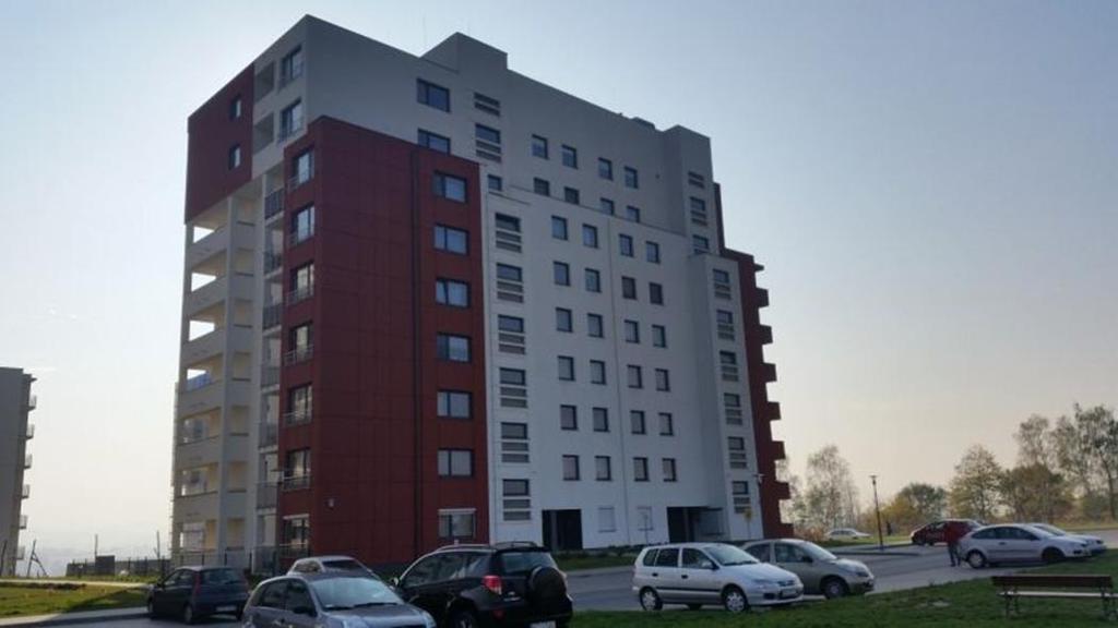 wielostanowiskowych przy ul. Szewskiej, Olbrachta i Słoneczny Stok w Rzeszowie.