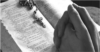 Str. 6 XXII Niedziela Zwykła 09 02 2018 9 DNIOWA NOWENNA O UZDROWIENIE I NADZIEJĘ NA TRWAJĄCY KRYZYS W KOŚCIELE KATOLICKIM Wyższe Seminarium Duchowne w Mundelein organizuje 9 dniową nowennę o
