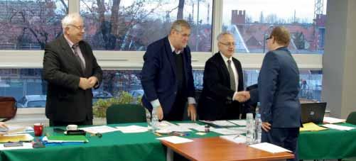 Przystąpiły do niego 293 osoby spośród łącznej liczby 551 zakwalifikowanych kandydatów. Z wynikiem pozytywnym ukończyło egzamin pisemny 247 osób.
