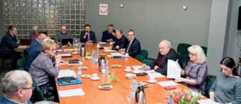 współpracy ze stowarzyszeniami naukowo-technicznymi. W trakcie posiedzenia członkowie komisji scharakteryzowali swoje stowarzyszenia pod względem m. in.