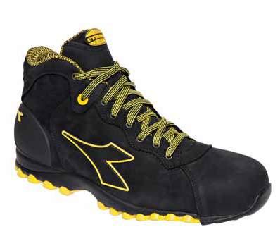 136 II high S3 HRO SRC cod. 701.175298 Calzatura alta S3 in Nubuck idrorepellente, puntale in alluminio 200J. Calzata 11.