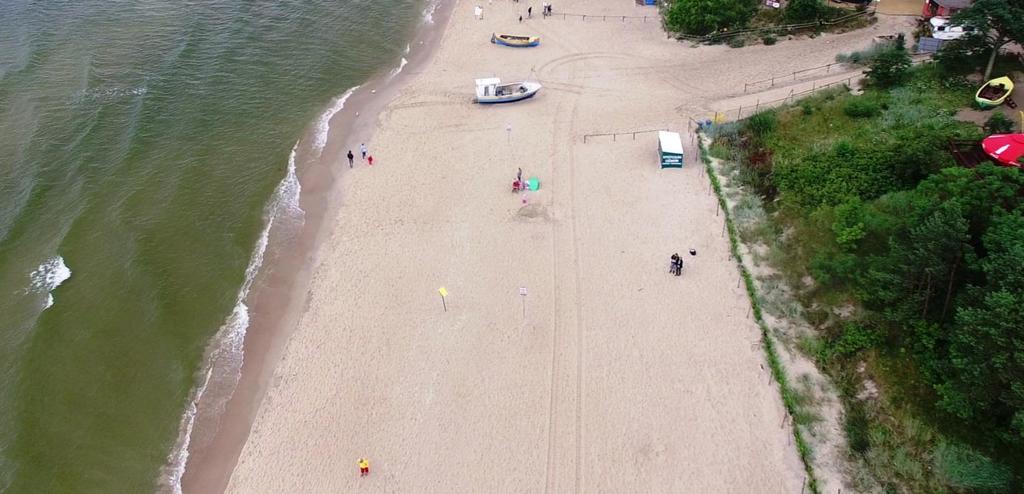 NA PLAŻY W STEGNIE (27