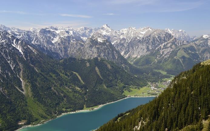 Do wyboru trzy trasy z północy na południe. Wszystko to nad alpejskim jeziorem Achensee.