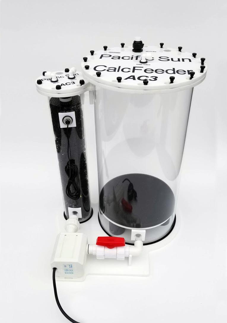 3. CalcFeeder Główna jednostka Water Input Optional ph Probe Slot Water Output to Sump or Degassing