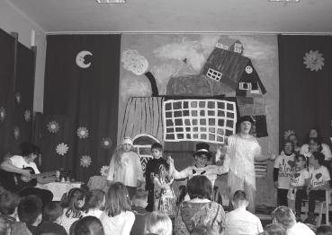 GOŒCINNOŒÆ "KONOPNICKIEJ"